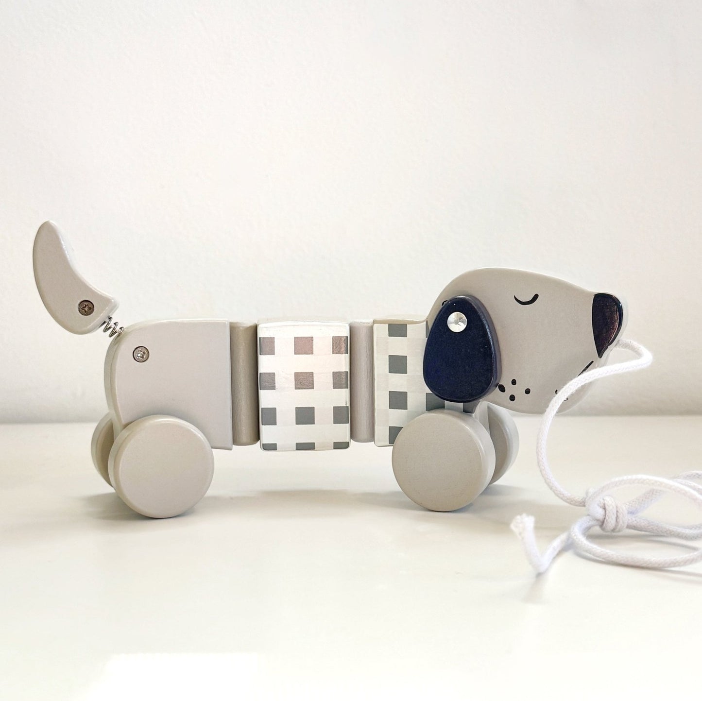 Hound Dog Pull Toy 1